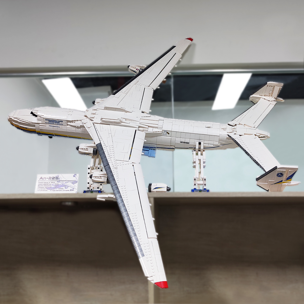 AN-225 Grande Aereo Da Traspor - Hand Plane Block recensione e prezzo